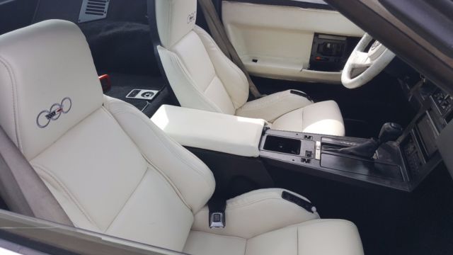 1988 Chevrolet Corvette 35th Anniversary Edition - photo 6