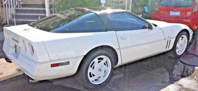 1988 Chevrolet Corvette - photo 2