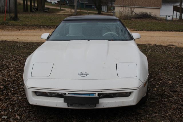 1988 Chevrolet Corvette 35th Anniversary Edition - photo 2