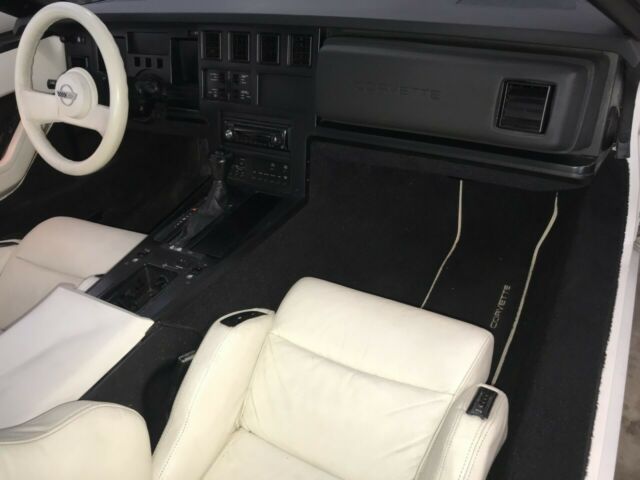 1988 Chevrolet Corvette - photo 10