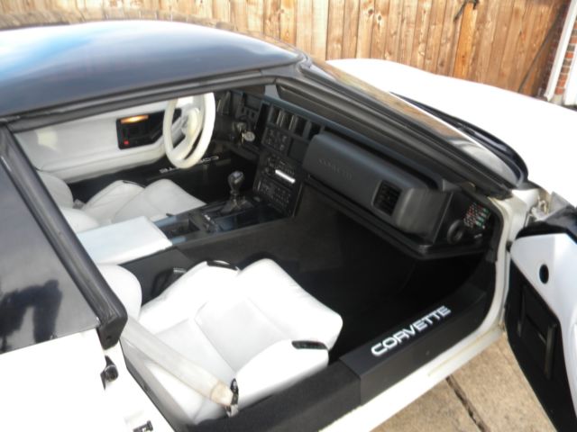 1988 Chevrolet Corvette 35TH ANNIVERSITY - photo 9