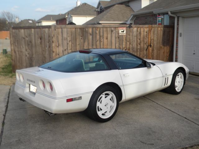 1988 Chevrolet Corvette 35TH ANNIVERSITY - photo 2
