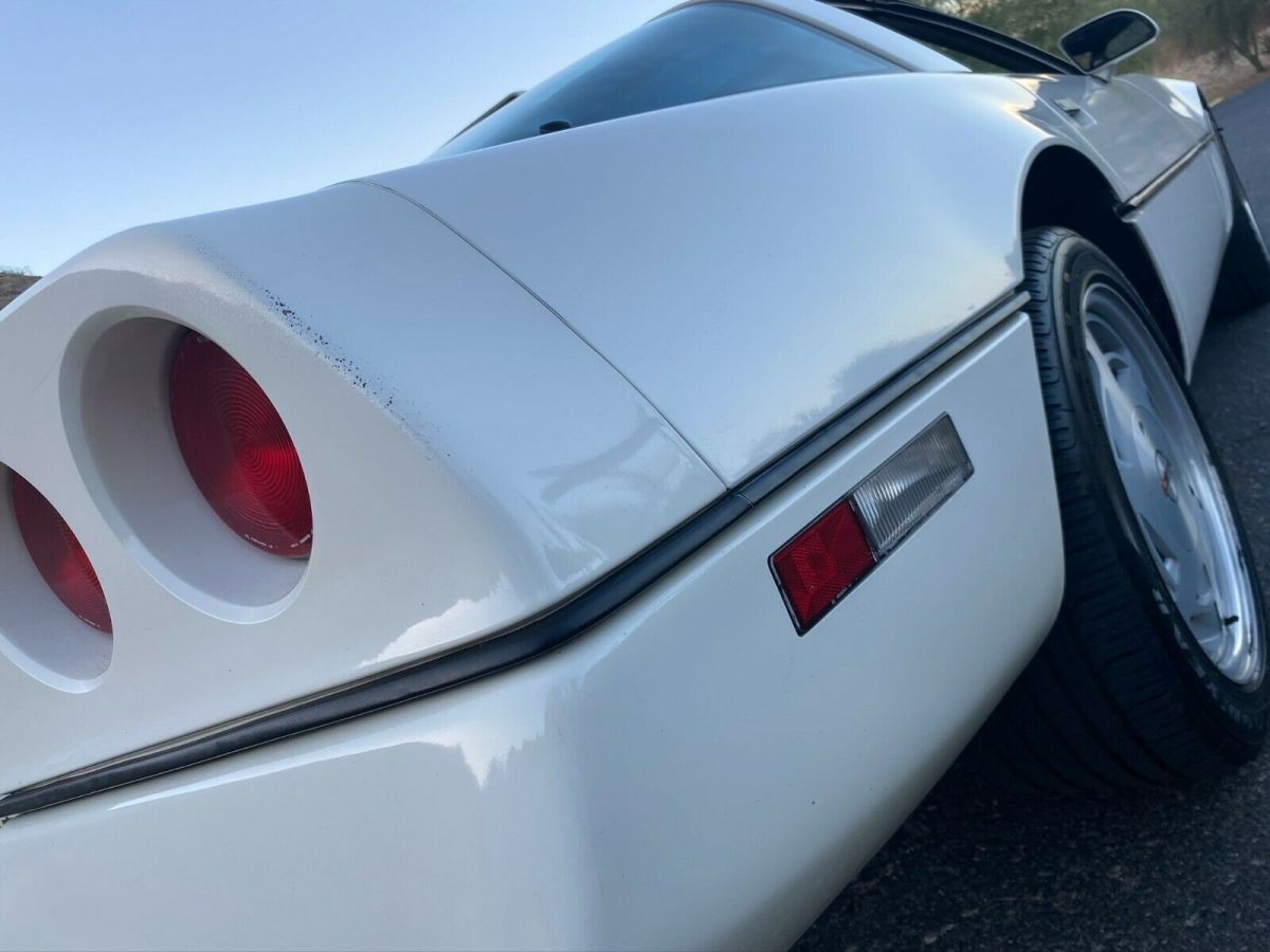 1988 Chevrolet Corvette Targa Removable Top - photo 10