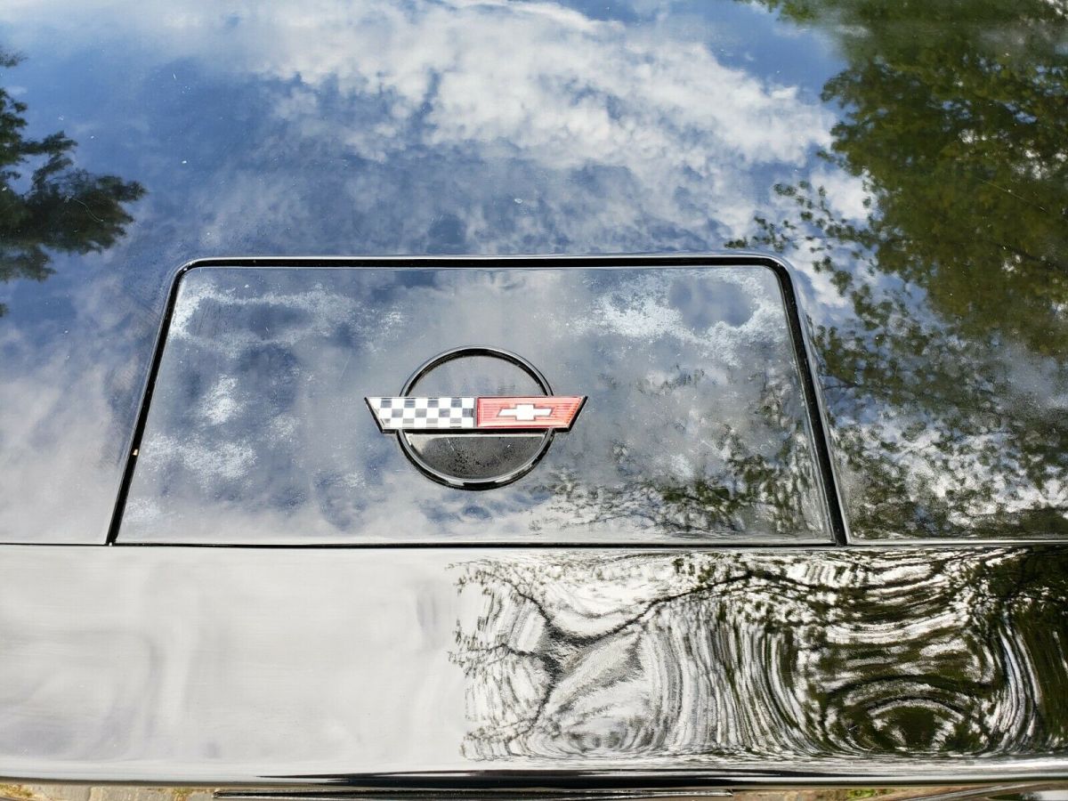 1988 Chevrolet Corvette - photo 6