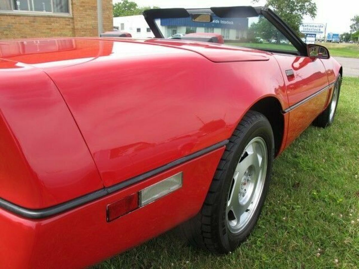 1988 Chevrolet Corvette - photo 8
