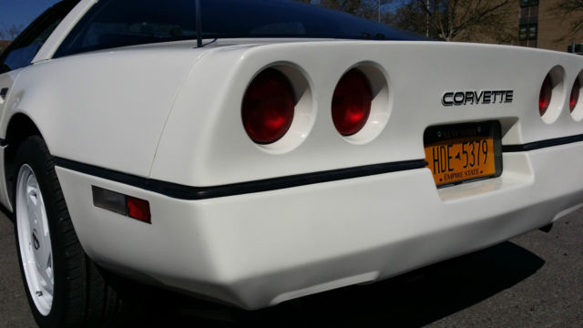 1988 Chevrolet Corvette - photo 12