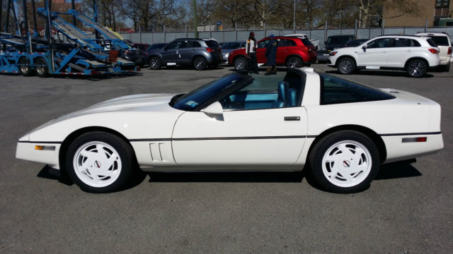 1988 Chevrolet Corvette - photo 6