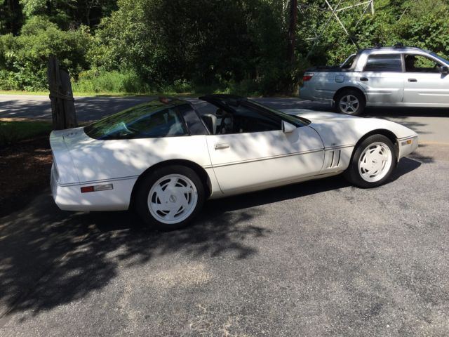 1988 Chevrolet Corvette - photo 6