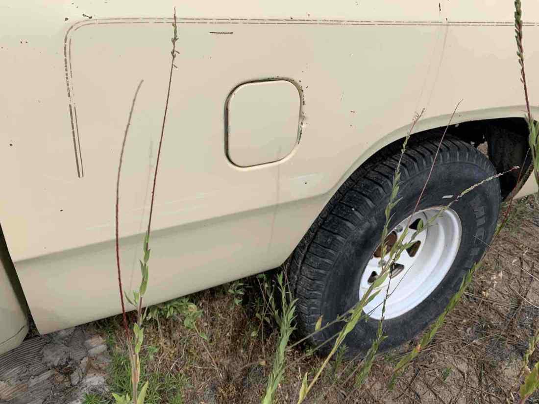 1988 Dodge D150 D150 - photo 9