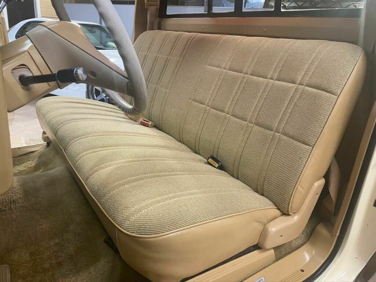 1988 Dodge Dakota Base 2dr Standard Cab LB - photo 8
