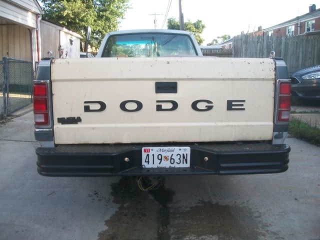 1988 Dodge Dakota SE - photo 11