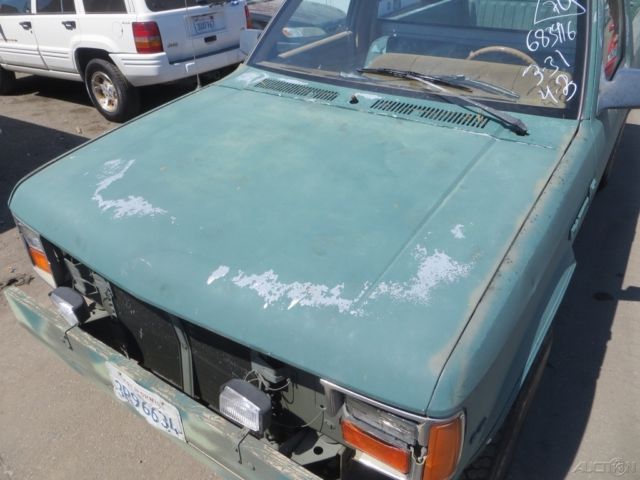 1988 Dodge Dakota Base Standard Cab Pickup 2-Door - photo 12