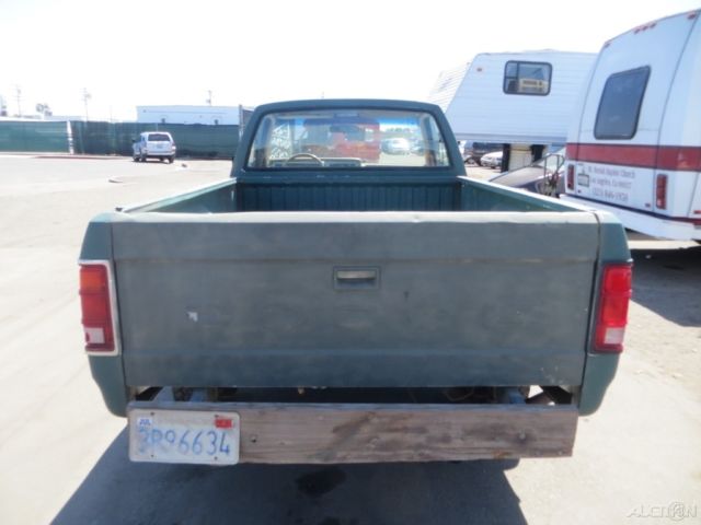 1988 Dodge Dakota Base Standard Cab Pickup 2-Door - photo 4