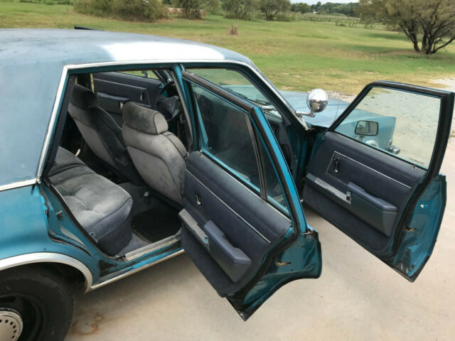 1988 Dodge Diplomat - photo 6