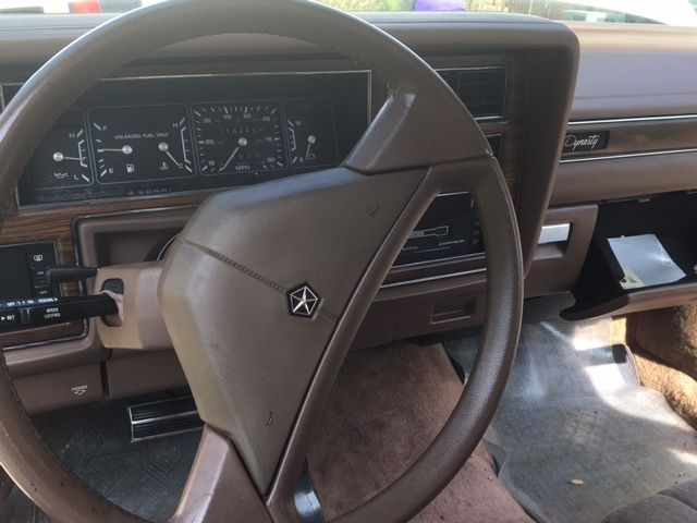 1988 Dodge Dynasty - photo 9