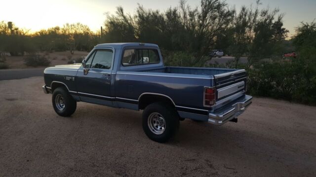 1988 Dodge Other Pickups Power Ram LE 150 4x4 SB Original Truck Solid - photo 3