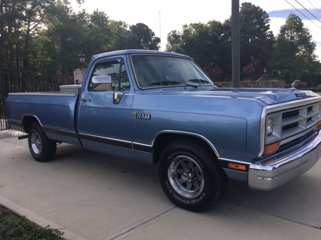 1988 Dodge Ram 1500 - photo 7