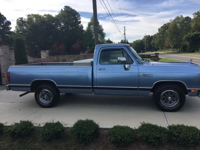 1988 Dodge Ram 1500 - photo 8