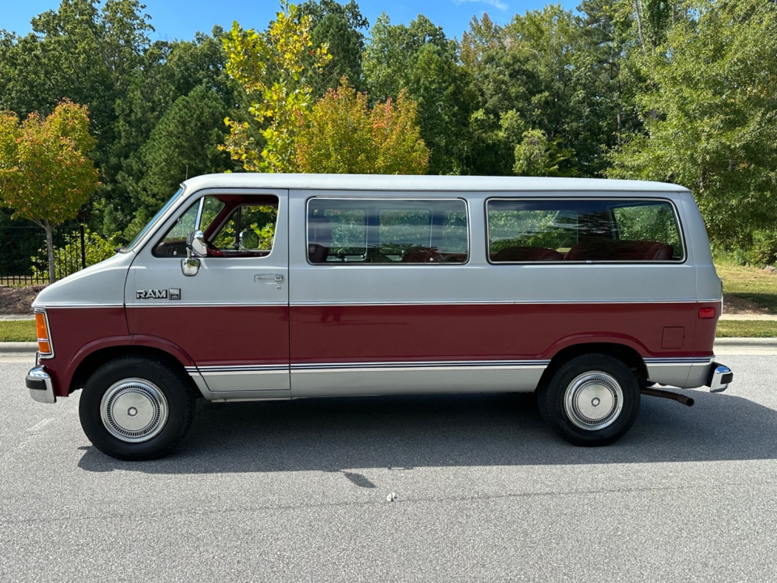 1988 Dodge Ram 2500 - photo 2