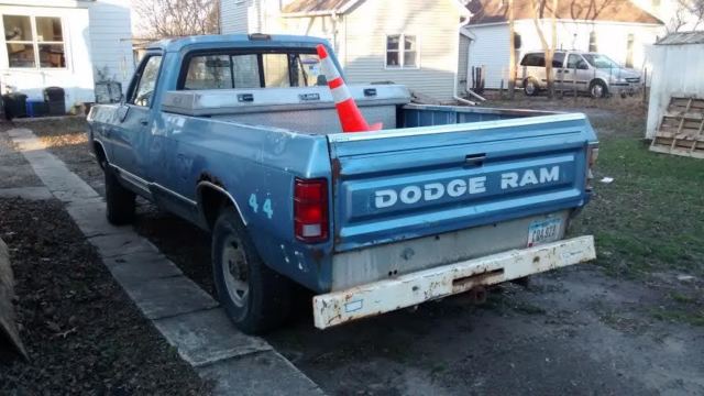 1988 Dodge Ram 2500 - photo 3