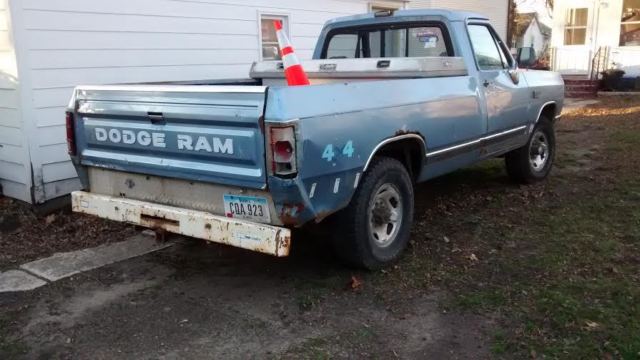 1988 Dodge Ram 2500 - photo 4