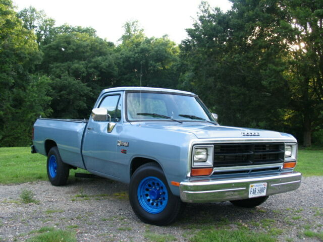 1988 Dodge Other Pickups - photo 2