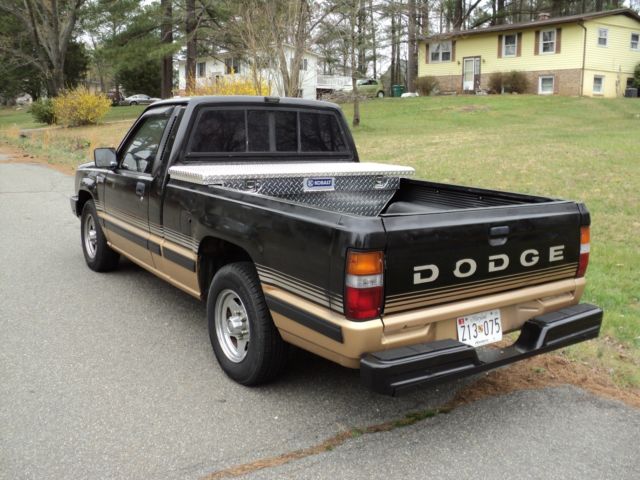 1988 Dodge Other Pickups Gold - photo 3
