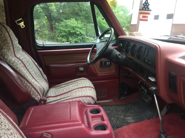 1988 Dodge Ramcharger SE - photo 6