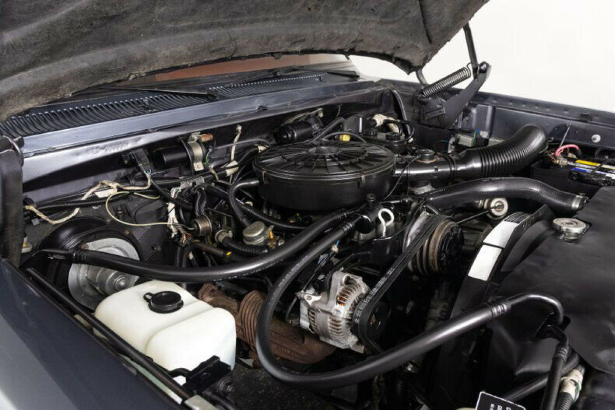 1988 Dodge Ramcharger 44k Miles - photo 3