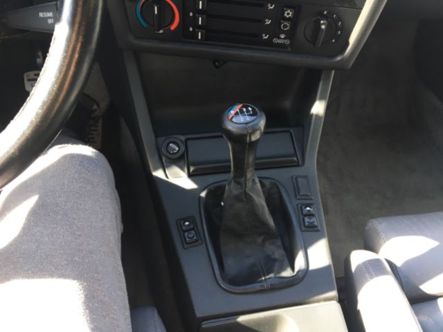 1988 BMW M3 - photo 2