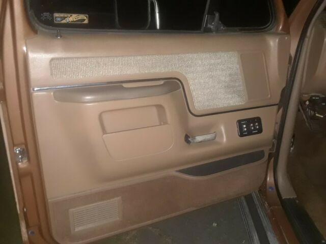 1988 Ford F-250 XLT Lariat - photo 5