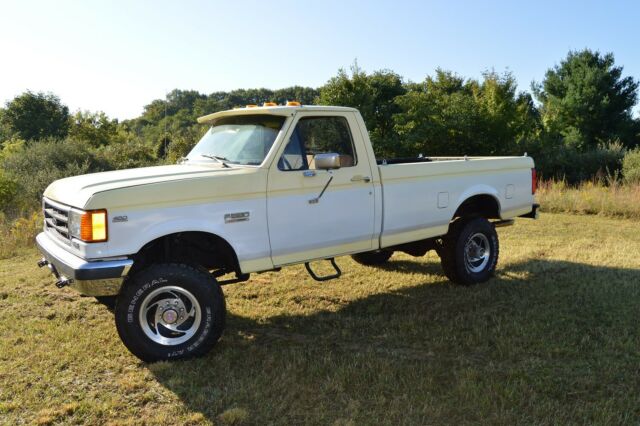 1988 F350 4x4 7.5 L 460 Cubic Inch Gasoline 1988 Ford F-350 XLT
