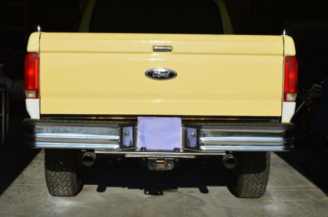 1988 Ford F-350 XLT - photo 3