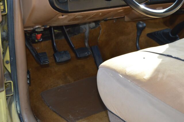 1988 Ford F-350 XLT - photo 8