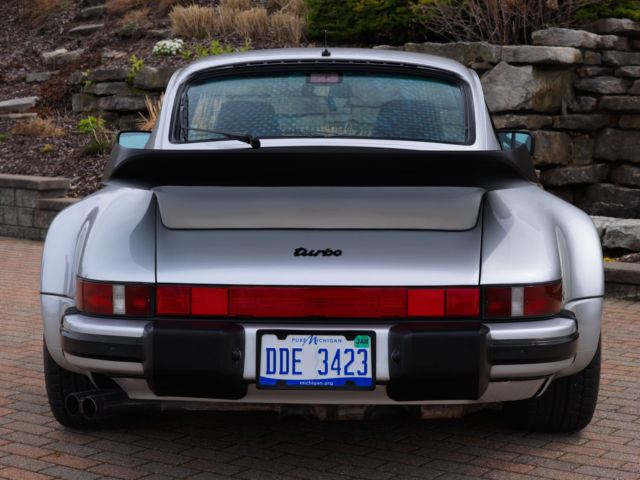 1988 Porsche 930 - photo 2