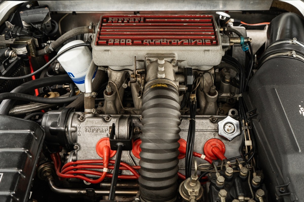 1988 Ferrari 328 GTB - photo 11