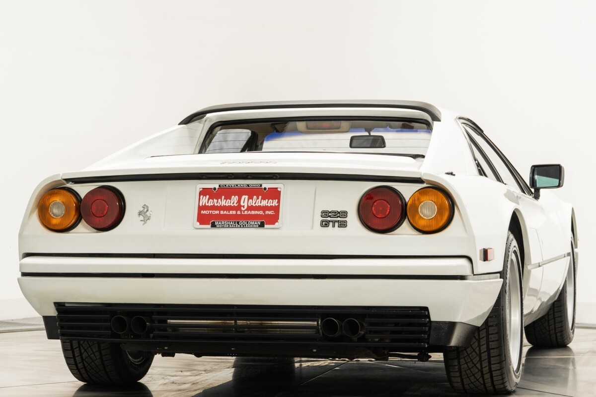 1988 Ferrari 328 GTB - photo 8