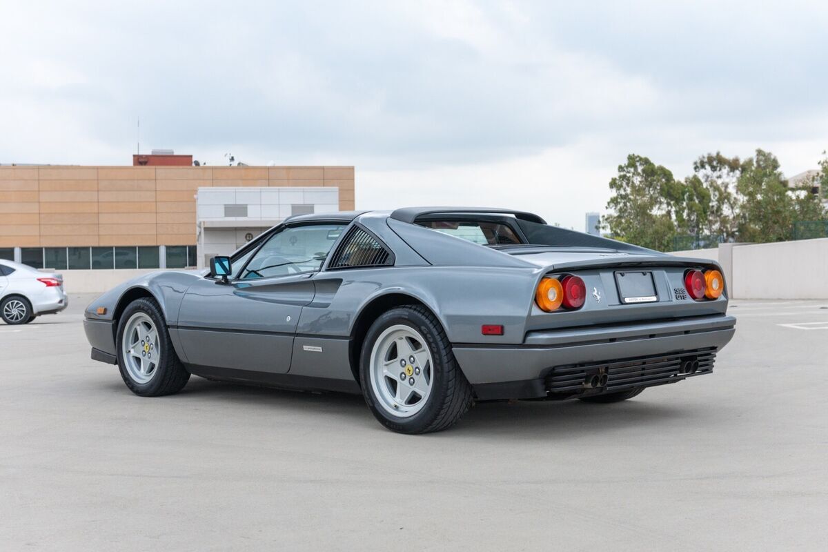 1988 Ferrari 328 - photo 3