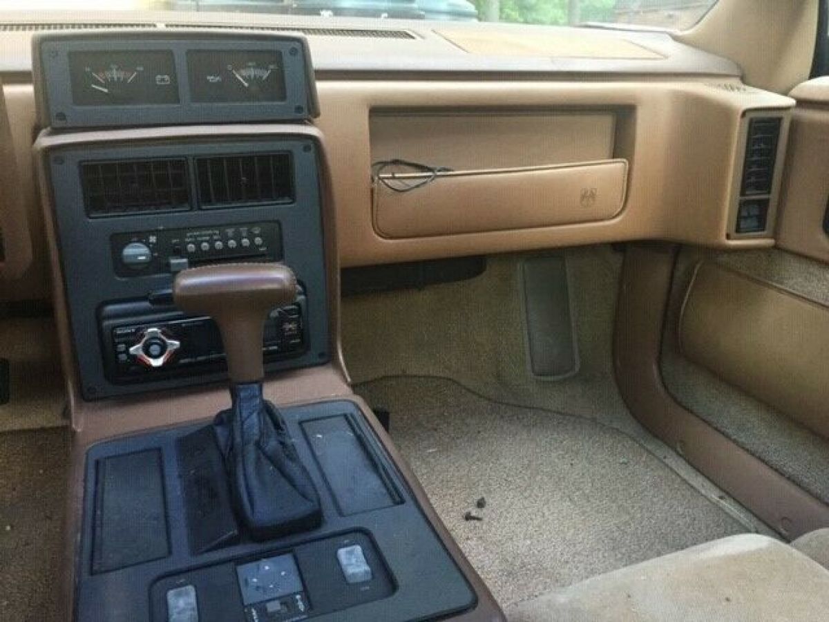 1988 Pontiac Fiero GT - photo 5