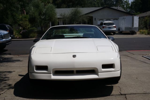 1988 Pontiac Fiero GT - photo 12