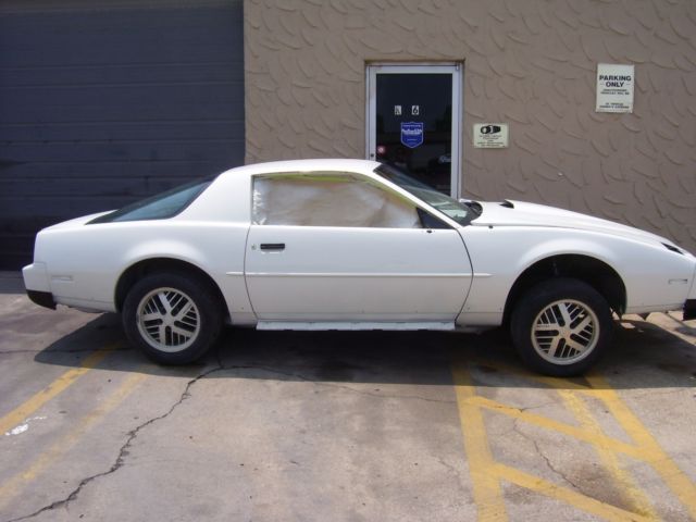 1988 Pontiac Firebird Formula - photo 2