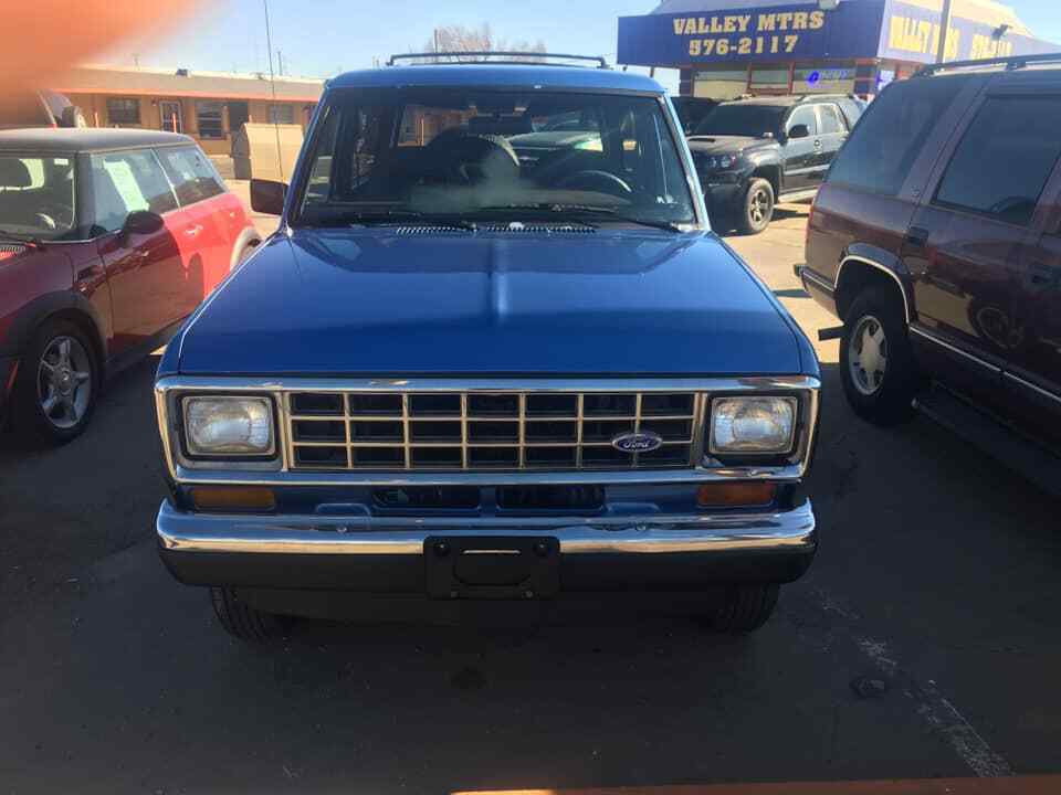 1988 Ford Bonco II XLT 56300 actual miles very nice 1988 Ford Bronco II XLT
