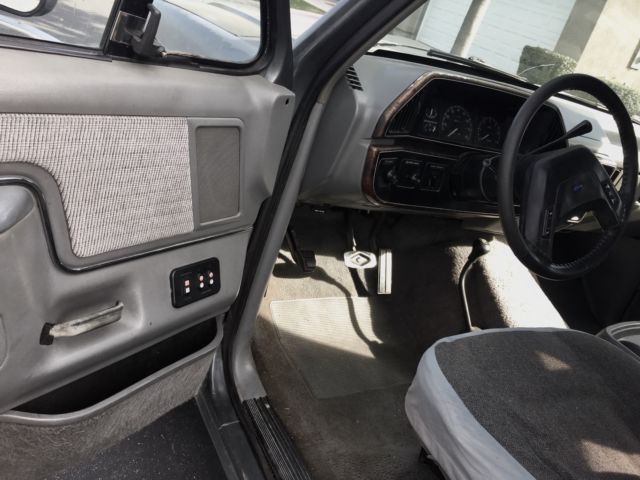 1988 Ford Bronco XLT - photo 6