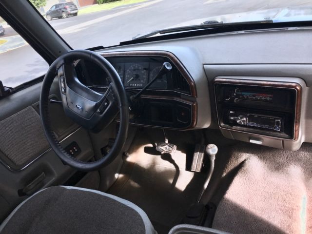 1988 Ford Bronco XLT - photo 8