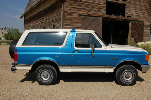 1988 Ford Bronco 4x4 One Owner Survivor 100% Rust Free 99k Miles! - photo 10