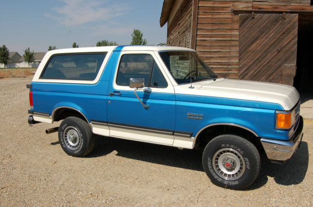 1988 Ford Bronco 4x4 One Owner Survivor 100% Rust Free 99k Miles! - photo 11