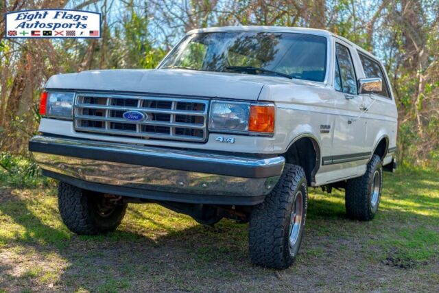 1988 Ford Bronco-65k original miles-original paint** 1988 Ford Bronco XLT