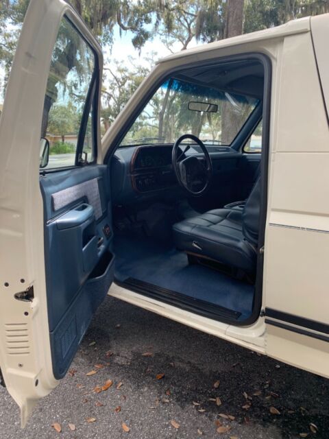 1988 Ford Bronco XLT - photo 11