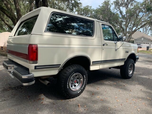 1988 Ford Bronco XLT - photo 7
