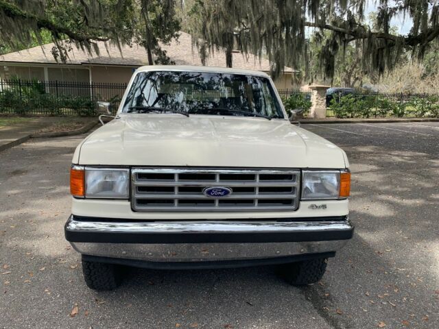 1988 Ford Bronco XLT - photo 9
